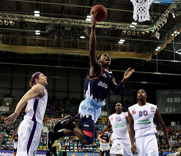 我可以帮你 我可以帮你